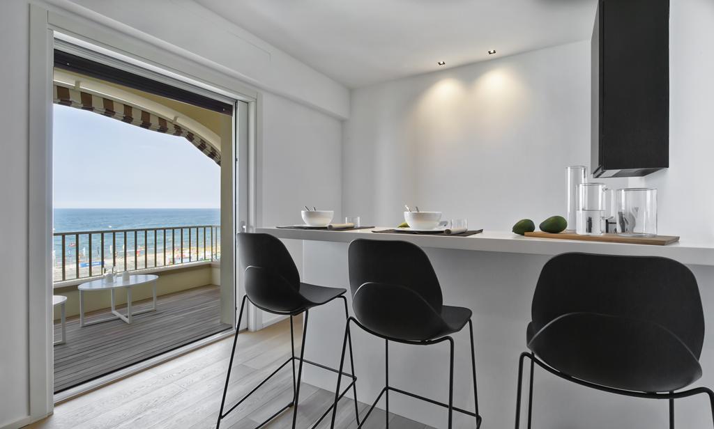 Luxury Suites Collection - Milano 33 Riccione Kültér fotó