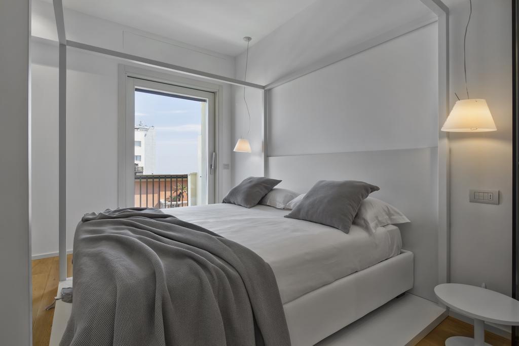 Luxury Suites Collection - Milano 33 Riccione Kültér fotó